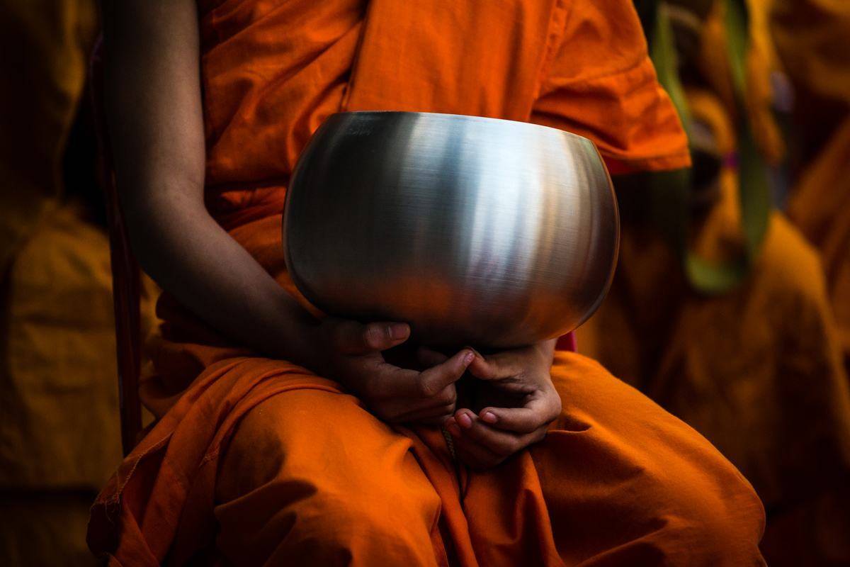 Alms Offering to 10000 monks - Chiang Mai, 2013