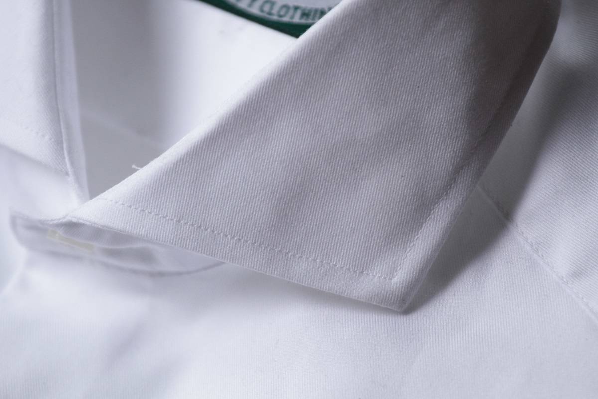 sharp-box-dernier-article-chemise-blanche