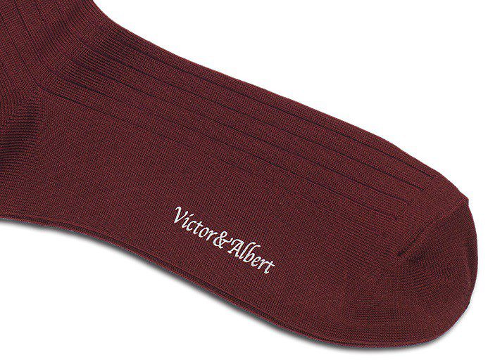 test-victor-albert-accessoires-homme-cravate-ceinture-coree-chaussettes-burgundy
