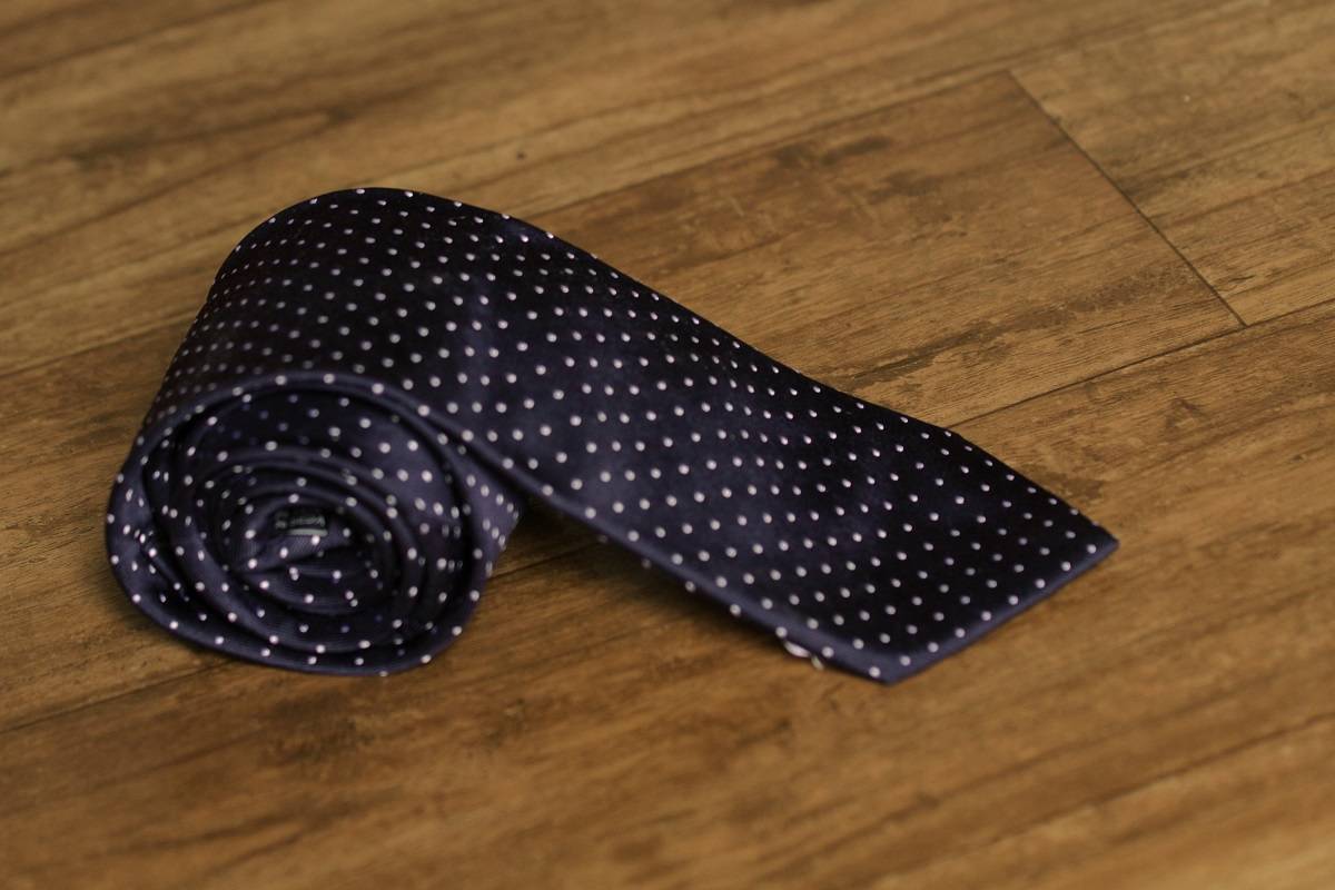 victor and albert jinju accessoires-homme-cravate-ceinture-coree-cravate-pois