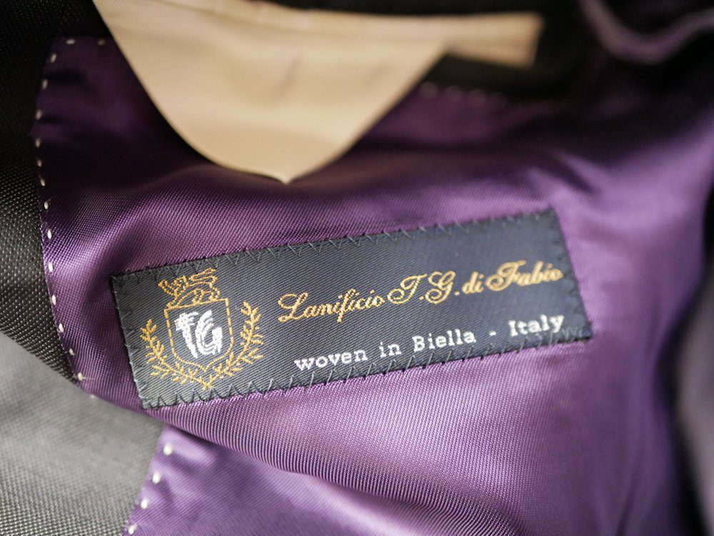 lancement-tenue-parfaite-nouveaux-costumes-louis-purple-angelico-fabio-tissu
