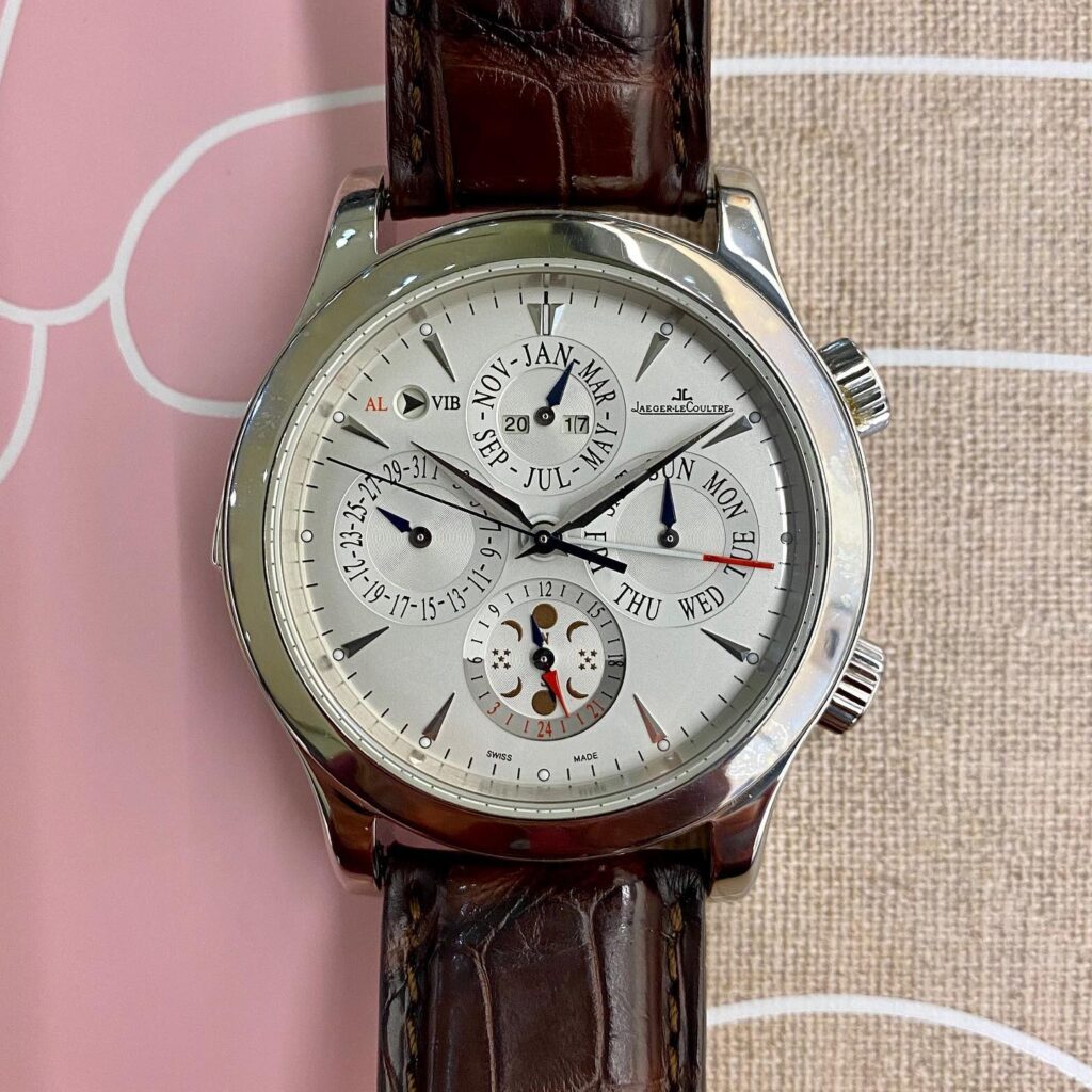 Jaeger-LeCoultre movement detail