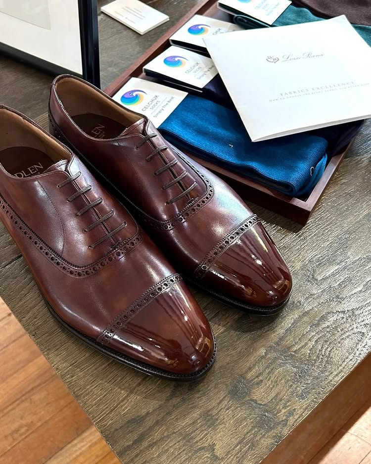 Comparaison qualité-prix chaussures Bridlen et BLKBRD