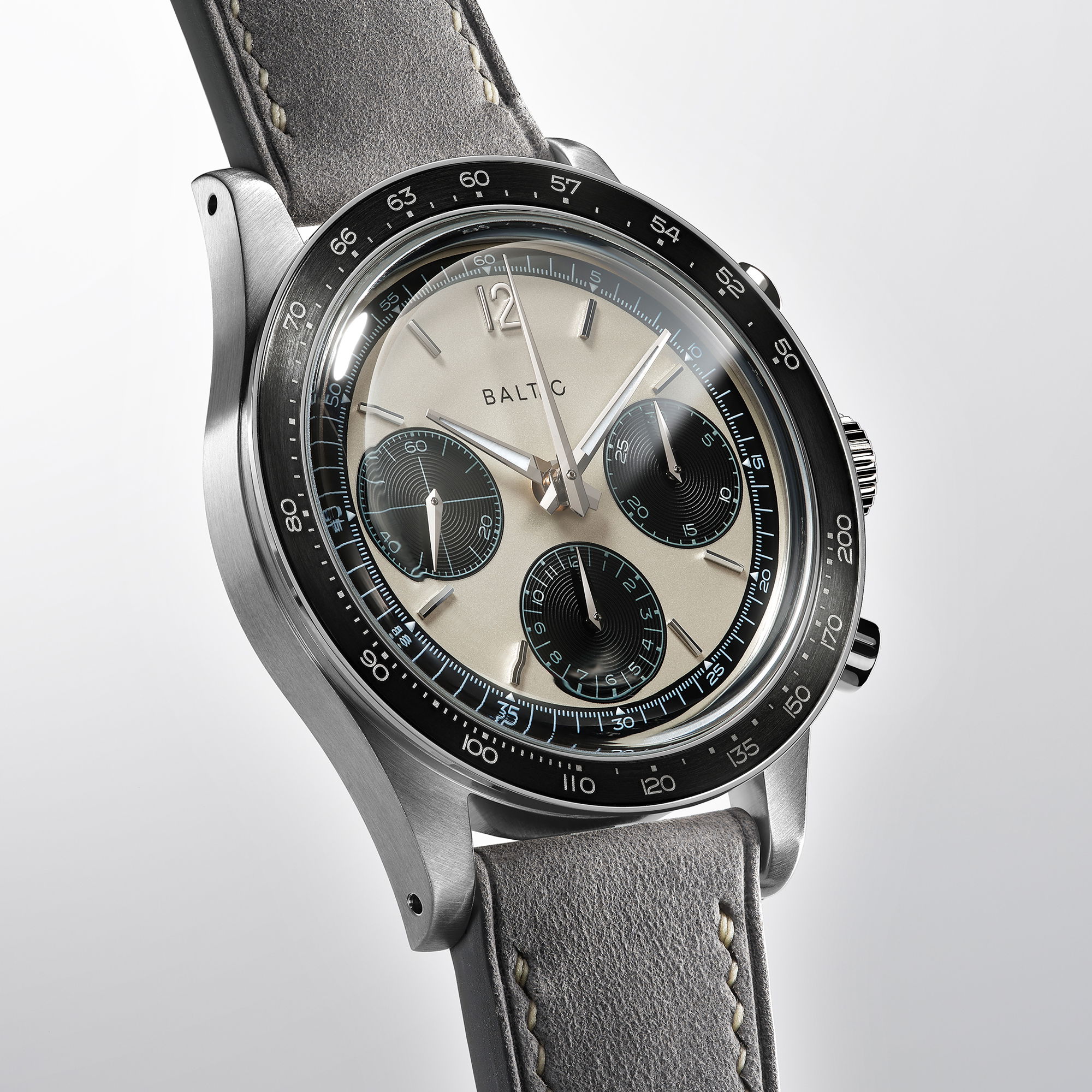 Baltic Tricompax Panda – chronographe à remontage manuel inspiré des années 60