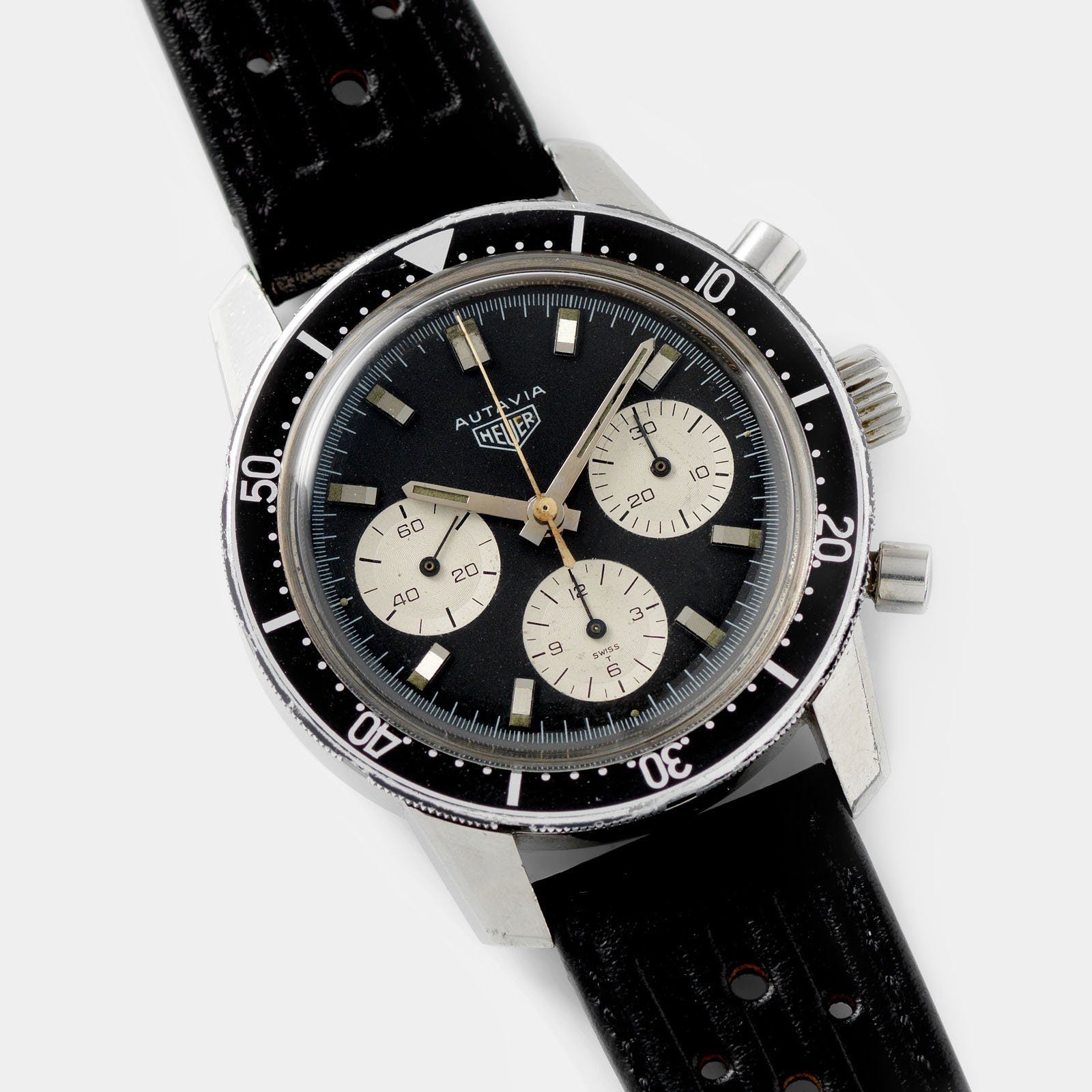 Heuer Autavia 2446 dite 'Jochen Rindt' de 1968 sur bracelet racing